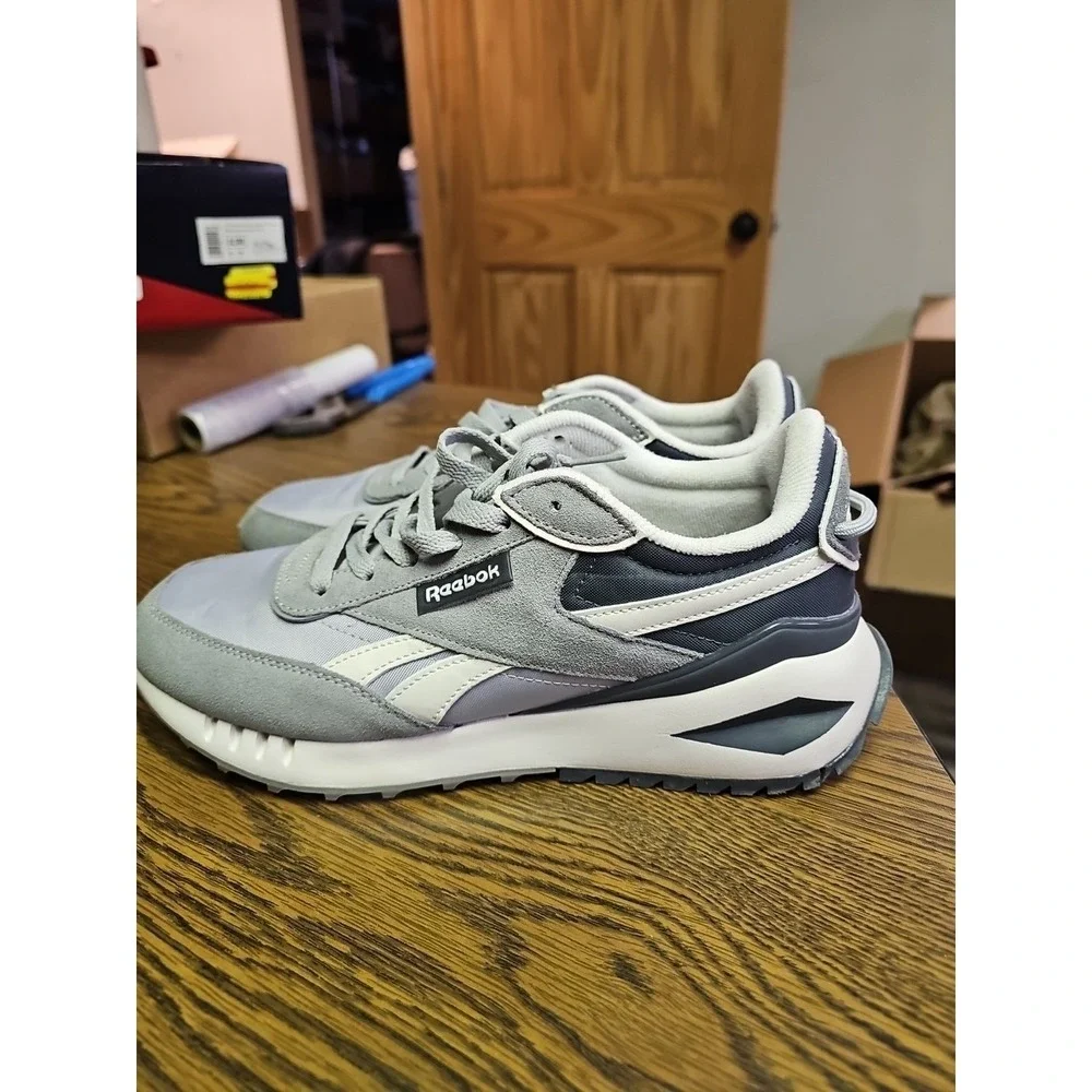 Reebok Forte Racer Men's Size 8.5 Sneakers Gray EUC‎